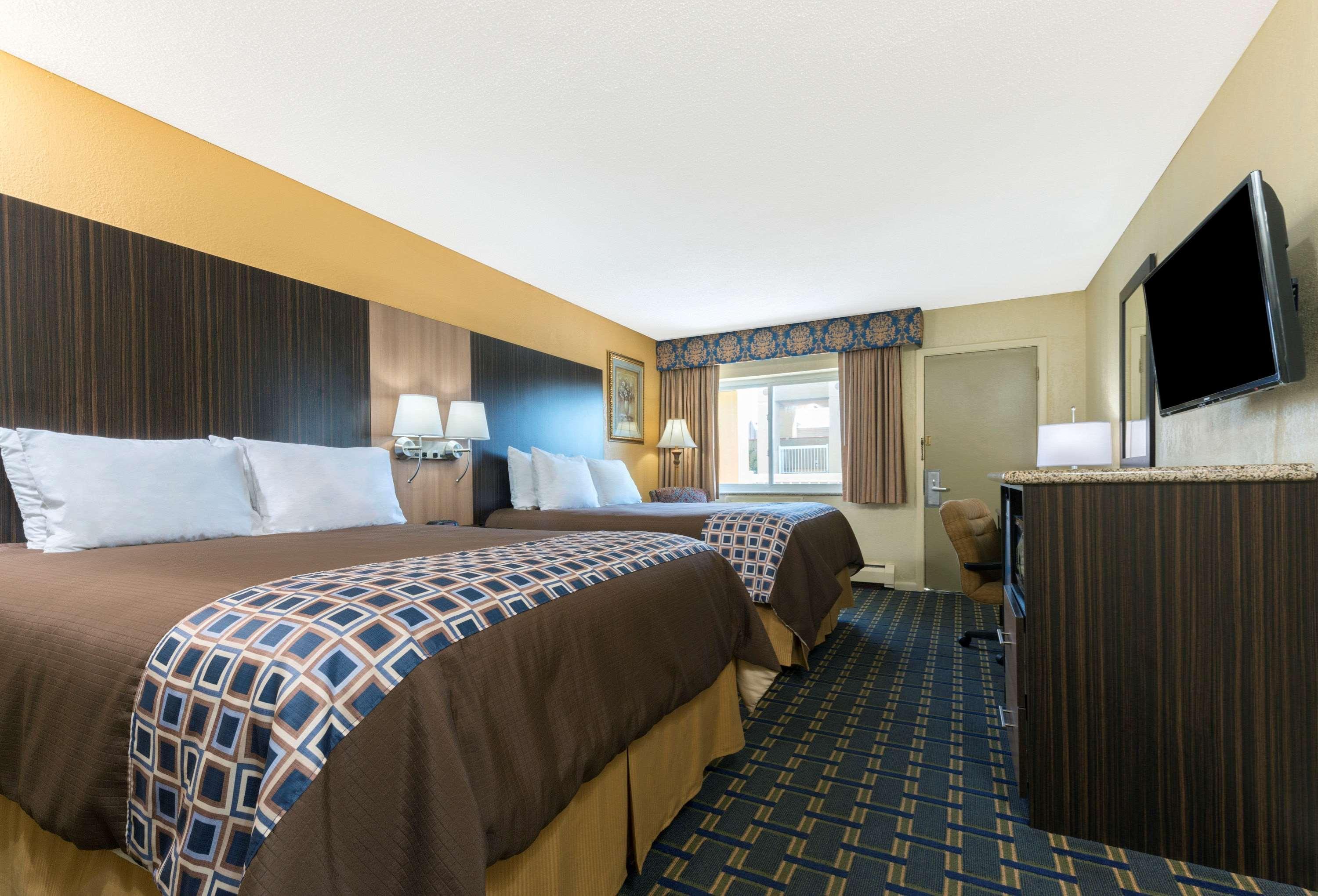 Days Inn By Wyndham Tonawanda/Buffalo Экстерьер фото