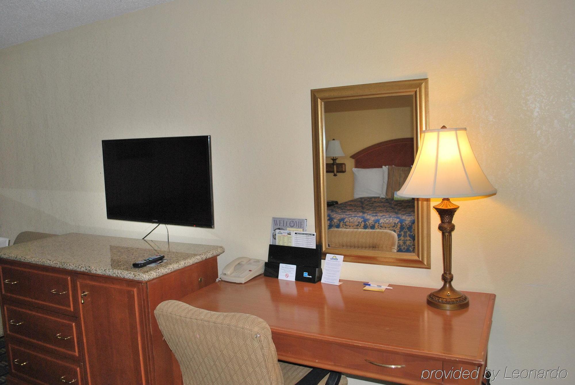 Days Inn By Wyndham Tonawanda/Buffalo Экстерьер фото